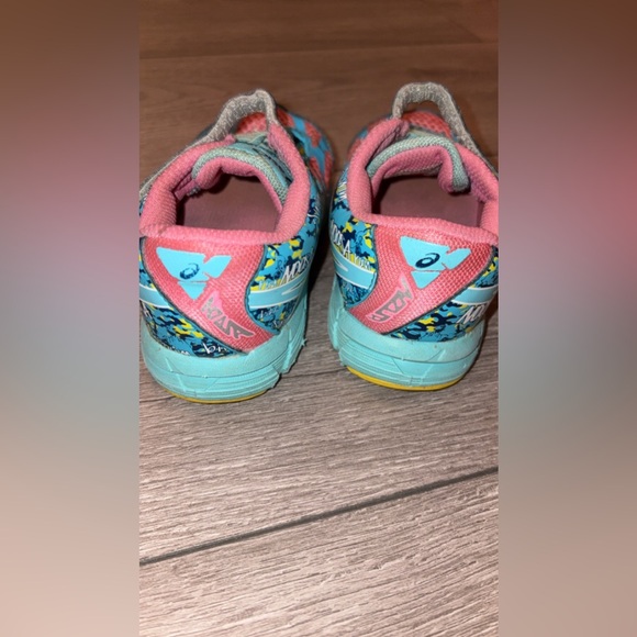 Asics Noosa Tri 10 Girls Tennis Shoes Size 9 Kids Pink Blue Colorful - Picture 4 of 9